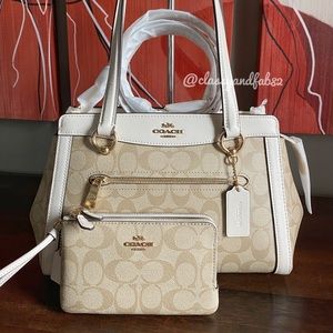 Coach Signature bag & wristlet NEW!